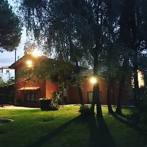 https://ca-boschetto.hotelinveneto.com